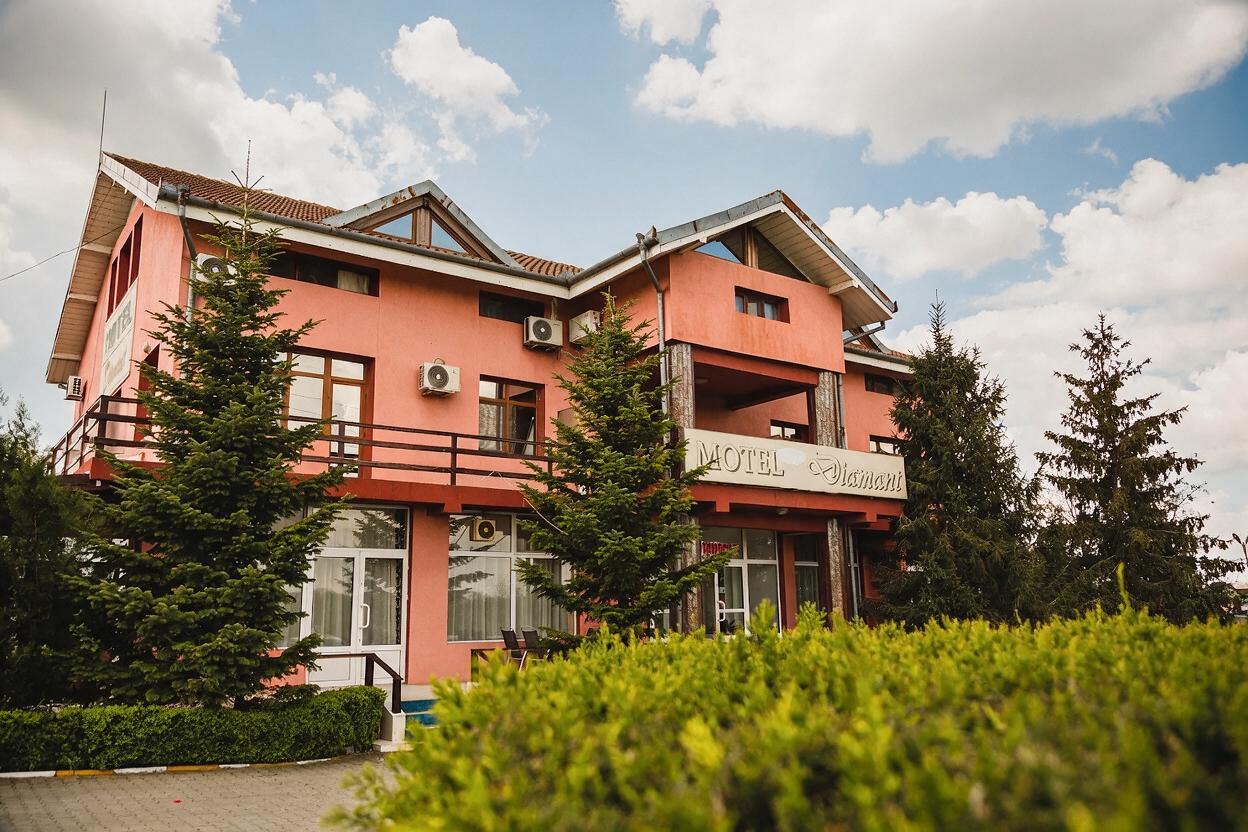 Clădirea Diamant Motel din Amara